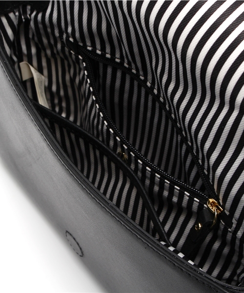 kate spade new york（ケイトスペード ニューヨーク）の「HOLLY STREET RUBIE（ショルダーバッグ・レディース・ブラック・ONESIZE）」の3枚目の写真