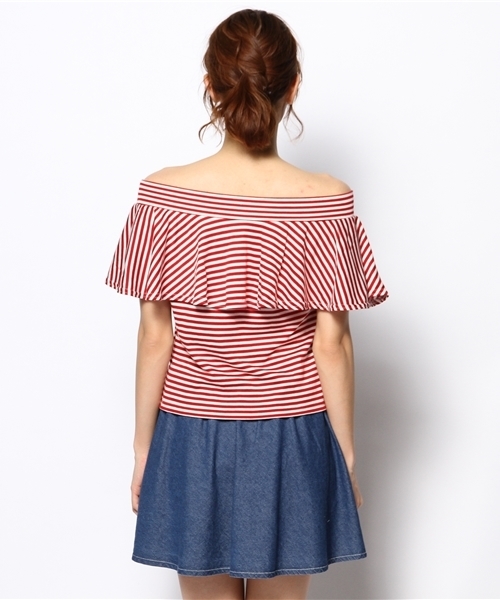 Chico（チコ）の「オフショルダーフリルT半袖（Tシャツ/カットソー・レディース・レッド/ネイビー・FREE）」の5枚目の写真