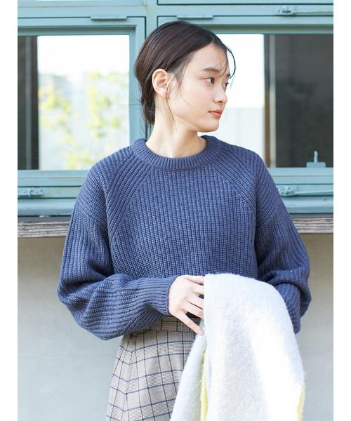 AMERICAN HOLIC（アメリカンホリック）の「片畦減らし目クルーネックニットプルオーバー　＊（ニット/セーター・レディース・ネイビー/ブルー/アイボリー/マスタード・M/L）」の18枚目の写真