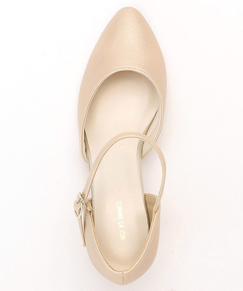 COMME CA ISM(コムサイズム)の「フェイクレザー ストラップ付 パンプス(パンプス・レディース・ベージュ/ブラック・24.5cm/23.5cm)」の5枚目の写真