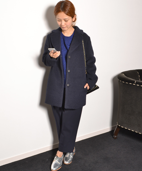 AMERICAN RAG CIE(アメリカンラグシー)の「ベビーアルパカシャギーコート/214-AMR-dms-L142-CO089(その他アウター・レディース・ブラック/ネイビー・FREE)」の10枚目の写真