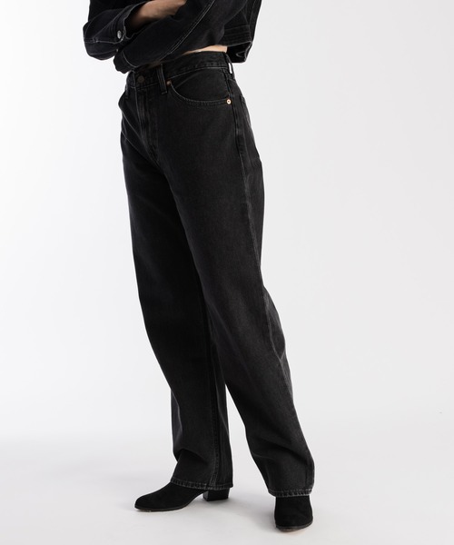 Levi's（リーバイス）の「DAD JEAN RAD DAD（デニムパンツ・レディース・ブラック・32inch/31inch/W33 L32/W34 L32/25inch/28inch/30inch/24inch/26inch/27inch/29inch/23inch）」の2枚目の写真