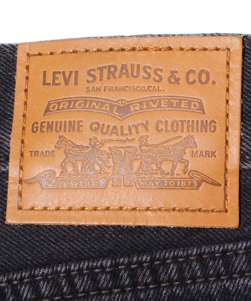 Levi's（リーバイス）の「DAD JEAN RAD DAD（デニムパンツ・レディース・ブラック・32inch/31inch/W33 L32/W34 L32/25inch/28inch/30inch/24inch/26inch/27inch/29inch/23inch）」の13枚目の写真