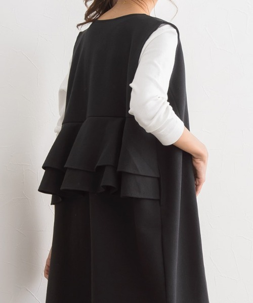 Pierrot（ピエロ）の「ボンディングバックフレアジレ（カーディガン/ボレロ・レディース・ブラック/ネイビー・M/L）」の16枚目の写真