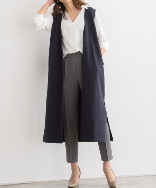 Pierrot（ピエロ）の「ボンディングバックフレアジレ（カーディガン/ボレロ・レディース・ブラック/ネイビー・M/L）」の11枚目の写真