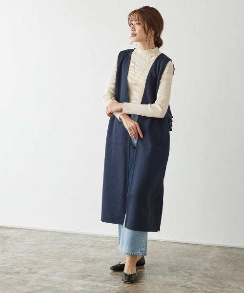 Pierrot（ピエロ）の「ボンディングバックフレアジレ（カーディガン/ボレロ・レディース・ブラック/ネイビー・M/L）」の20枚目の写真