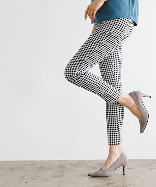 GeeRA（ジーラ）の「美脚スキニーストレッチレギンスパンツ（アンクル丈）（その他パンツ・レディース・ホワイト/カーキ/ブラック/チェック/レッド/ブルー系その他/その他1/ネイビー/パープル/グリーン・MEDIUM/LARGE/XX-LARGE/SMALL/X-LARGE/XXX-LARGE/XXXX-LARGE）」の10枚目の写真