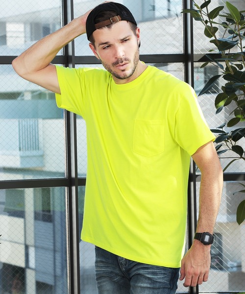 GILDAN(ギルダン)の「GILDAN ギルダン ビッグシルエット USAオーバーサイズ 半袖 ポケット 無地 Tシャツ(Tシャツ/カットソー・メンズ・ホワイト/チャコールグレー/ブラック/ダークグリーン/ライトブルー/アッシュグレー/杢グレー/サンドベージュ/レッド/オレンジ/オレンジ系その他/ライム/ネイビー/マルーン/ロイヤルブルー・MEDIUM/LARGE/X-LARGE/XX-LARGE)」の9枚目の写真