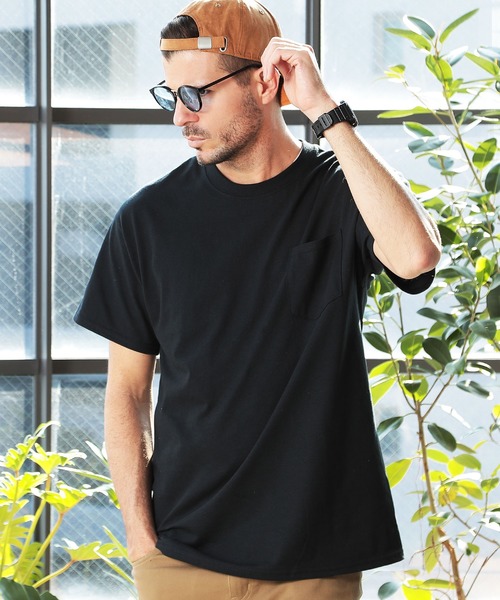 GILDAN(ギルダン)の「GILDAN ギルダン ビッグシルエット USAオーバーサイズ 半袖 ポケット 無地 Tシャツ(Tシャツ/カットソー・メンズ・ホワイト/チャコールグレー/ブラック/ダークグリーン/ライトブルー/アッシュグレー/杢グレー/サンドベージュ/レッド/オレンジ/オレンジ系その他/ライム/ネイビー/マルーン/ロイヤルブルー・MEDIUM/LARGE/X-LARGE/XX-LARGE)」の3枚目の写真