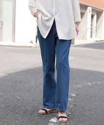 LAKOLE | センタークリースセミフレアデニム / LAKOLE(デニムパンツ)