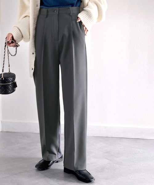 classicalelf（クラシカルエルフ）の「美脚魅せ、センタープレス。オールシーズン大活躍のタックワイドイージーパンツ（スラックス・レディース・ブラック/ベージュ系その他/ライトベージュ/ホワイト系その他/グレー系その他/グリーン系その他/チャコールグレー・SMALL/MEDIUM/LARGE/X-LARGE）」の8枚目の写真
