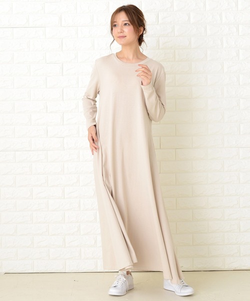 Lace Ladies（レースレディース）の「長袖ゆったりTシャツロングワンピース（ワンピース・レディース・ベージュ/ブルーグレー/ブラック/ライトグリーン・FREE）」の6枚目の写真