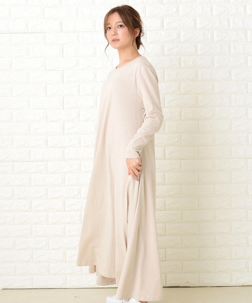 Lace Ladies（レースレディース）の「長袖ゆったりTシャツロングワンピース（ワンピース・レディース・ベージュ/ブルーグレー/ブラック/ライトグリーン・FREE）」の11枚目の写真