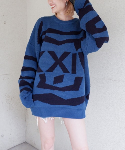 SPIRALGIRL(スパイラルガール)の「ビックシルエットジャガードニット(ニット/セーター・レディース・ブラウン/ブラック/ブルー・FREE)」の3枚目の写真