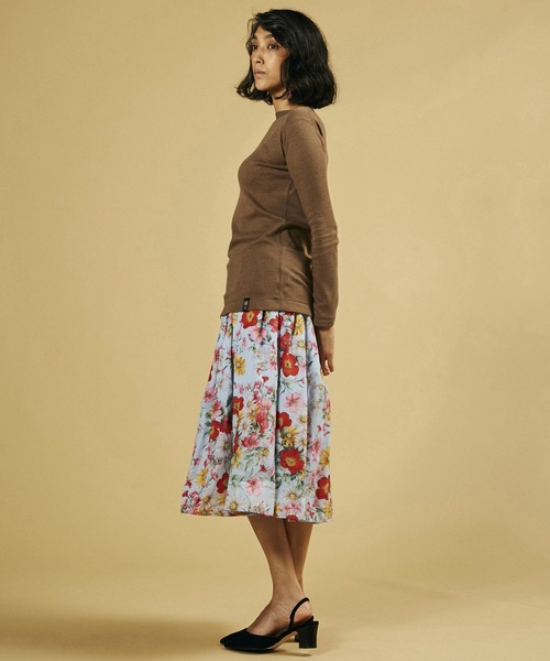 Sov.（ソブ）の「50/1 ORGANIC JERSEY    トップス（Tシャツ/カットソー・レディース・ベージュ/オフホワイト/モカ・38/36）」の13枚目の写真