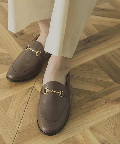 CAMINANDO(カミナンド)の「CAMINANDO BIT SLIP ON SHOES(ローファー・レディース・ブラウン/ブラック・6/7/8)」の5枚目の写真