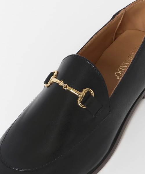 CAMINANDO(カミナンド)の「CAMINANDO BIT SLIP ON SHOES(ローファー・レディース・ブラウン/ブラック・6/7/8)」の4枚目の写真