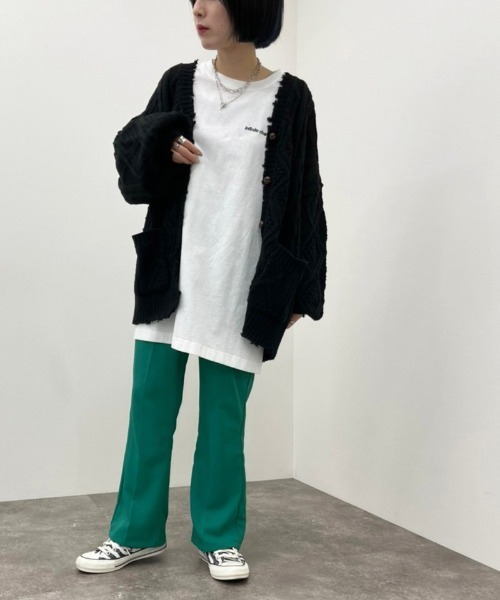 apres jour mignon(アプレジュールミニョン)の「ダメージケーブルカーデ【ZOZOTOWN限定アイテム】(カーディガン/ボレロ・レディース・パープル/ブラック/グレイッシュベージュ/アイボリー/ダークブルー・X-LARGE/フリー)」の10枚目の写真