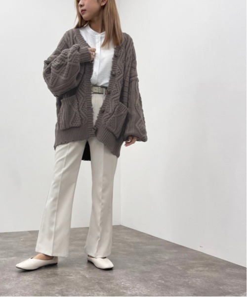 apres jour mignon(アプレジュールミニョン)の「ダメージケーブルカーデ【ZOZOTOWN限定アイテム】(カーディガン/ボレロ・レディース・パープル/ブラック/グレイッシュベージュ/アイボリー/ダークブルー・X-LARGE/フリー)」の21枚目の写真