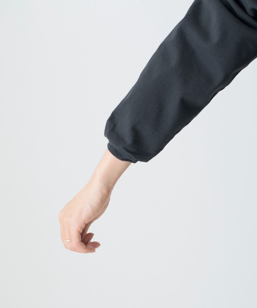 UNDECORATED(アンデコレイテッド)の「UNDECORATED アンデコレイテッド / ORGANIC CO L/S TEE オーガニックコットン製品染めオーバーサイズ長袖Tシャツ / UDF21102(Tシャツ/カットソー・メンズ・チャコールグレー/ダークブルー/ホワイト/キナリ・0/1/2/3)」の15枚目の写真