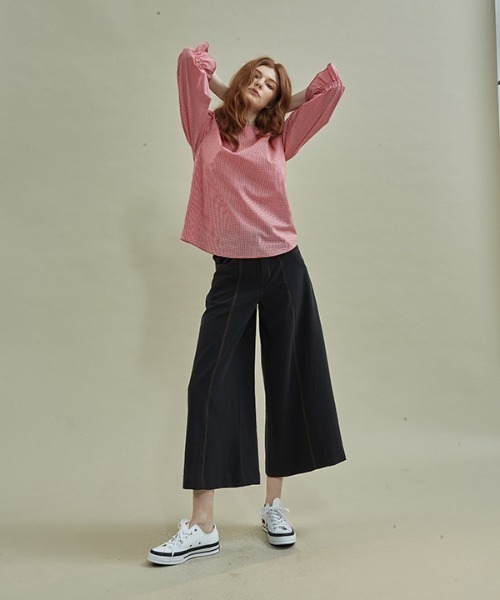 manavis7（マナビスセブン）の「【MANAVIS7 】ワイドステッチスラックス / WIDE STITCH SLACKS（スラックス・レディース・ブラック/ベージュ・SMALL/MEDIUM）」の2枚目の写真