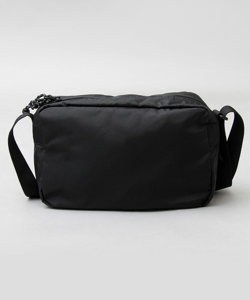 THRASHER（スラッシャー）の「撥水 ロゴ刺繍 横型 ナイロン ミニショルダーバッグ（ショルダーバッグ・メンズ・ブラック・FREE）」の15枚目の写真