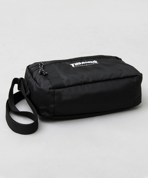 THRASHER（スラッシャー）の「撥水 ロゴ刺繍 横型 ナイロン ミニショルダーバッグ（ショルダーバッグ・メンズ・ブラック・FREE）」の16枚目の写真
