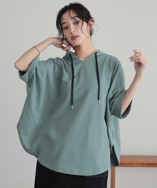 n'OrLABEL(ノアールレーベル)の「『裾ラウンドゆるパーカー』(パーカー・レディース・グリーン/オフホワイト/ブラック/ラベンダー・FREE)」の3枚目の写真