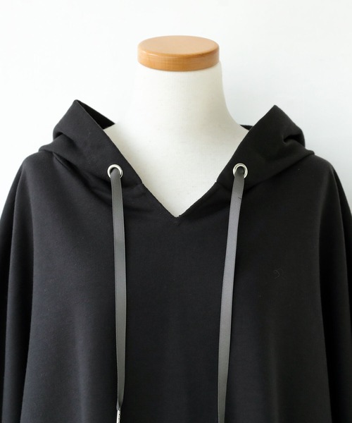 n'OrLABEL(ノアールレーベル)の「『裾ラウンドゆるパーカー』(パーカー・レディース・グリーン/オフホワイト/ブラック/ラベンダー・FREE)」の16枚目の写真