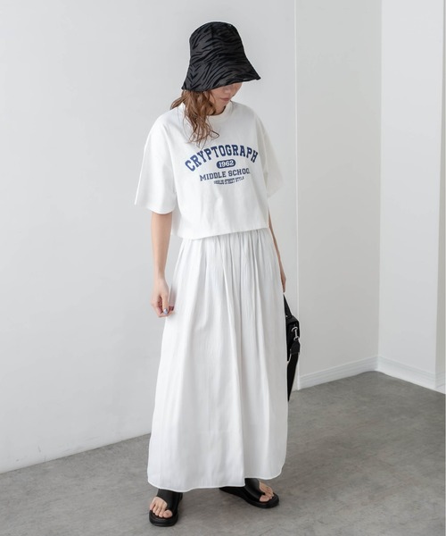 RASVOA（ラスボア）の「カレッジロゴクロップドＴシャツ（Tシャツ/カットソー・レディース・チャコールグレー/ブラック/オフホワイト/ブルー・FREE）」の21枚目の写真