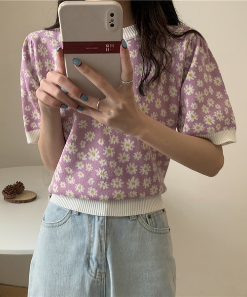 Jewelobe(ジュエローブ)の「スモールデイジーニットプルオーバー(ニット/セーター・レディース・ブルー/ブラック/オレンジ/パープル・FREE)」の15枚目の写真