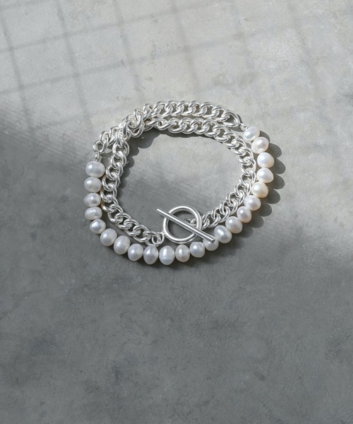 Editors Draw（エディターズドロー）の「パール×チェーン 2連 ブレスレット【 Ria. Jaysmee/リアジェイズミー 】（ブレスレット・レディース・シルバー/ゴールド・ONE SIZE）」の3枚目の写真