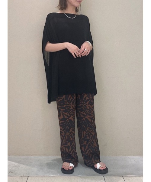 crie conforto(クリーコンフォルト)の「ロンシャンリーフプリントパンツ(スラックス・レディース・ブラック/グリーン・SMALL/MEDIUM/LARGE)」の20枚目の写真