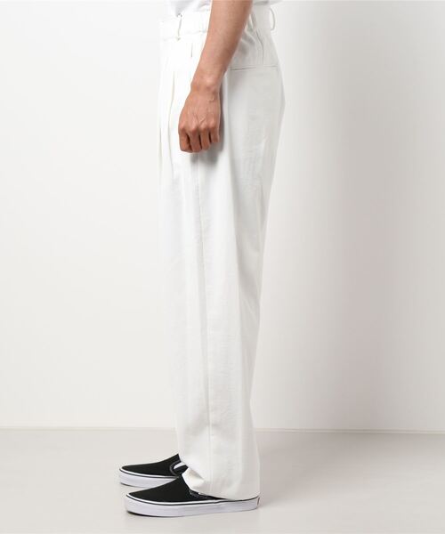 CIAOPANIC（チャオパニック）の「リネン混プリペラ織り2タックワイドテーパードパンツ（スラックス・メンズ・ブラック/ホワイト/ブルー/オリーブ・MEDIUM/LARGE）」の21枚目の写真
