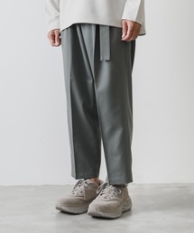 ATTACHMENT | WOOL GABARDINE TWO PLEATS TAPERED FIT TROUSERS(スラックス)