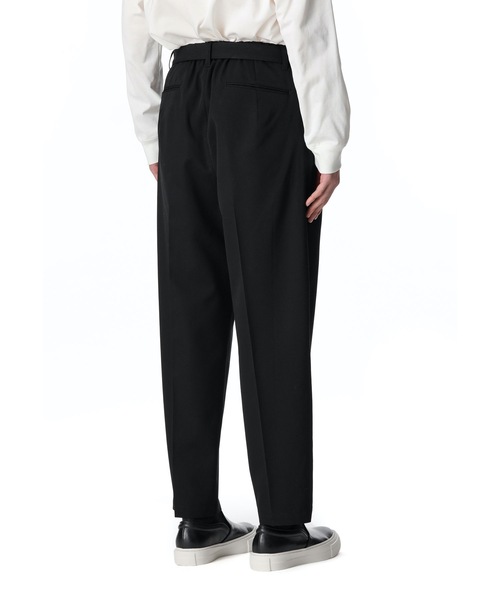 ATTACHMENT（アタッチメント）の「WOOL GABARDINE TWO PLEATS TAPERED FIT TROUSERS（スラックス・メンズ・ブラック/グレー系その他・1/2/3）」の7枚目の写真