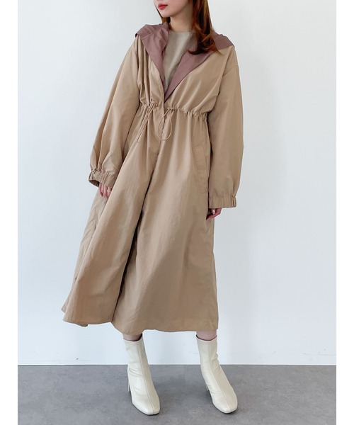 SLURR（スラ―）の「【再入荷・新色追加】シアーロング丈フードレイヤードアウター（ノーカラーコート・レディース・ベージュ/アイボリー/ライトカーキ・FREE）」の8枚目の写真