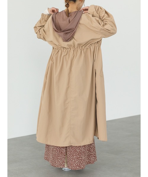 SLURR（スラ―）の「【再入荷・新色追加】シアーロング丈フードレイヤードアウター（ノーカラーコート・レディース・ベージュ/アイボリー/ライトカーキ・FREE）」の18枚目の写真