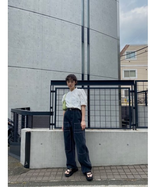 MOUSSY（マウジー）の「HW DOUBLE KNEE LOOSE STRAIGHT（デニムパンツ・レディース・ベージュ/ブラック・0/1/2）」の22枚目の写真