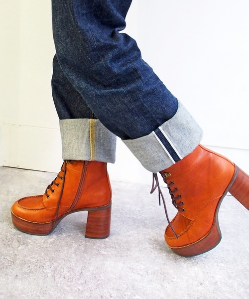 あしながおじさん（アシナガオジサン）の「厚底レースアップブーツ　-1310173（ブーツ・レディース・ブラック/ブラウン/アイボリー・22.5cm/23.5cm/24.5cm/23.0cm/24.0cm）」の2枚目の写真