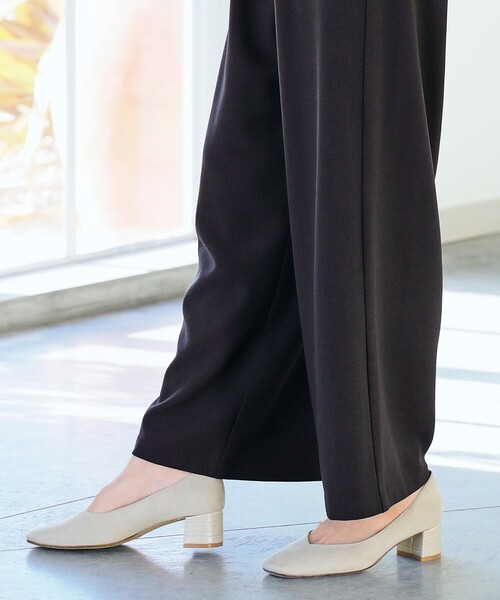 grove（グローブ）の「やわここちコンビヒールパンプス40（パンプス・レディース・ブラック/ベージュ/ダークグレー/アイボリー/イエロー系その他5/グレー系3/ベビーピンク・50/40/35/45/30/25/20/55/10/15 ）」の5枚目の写真