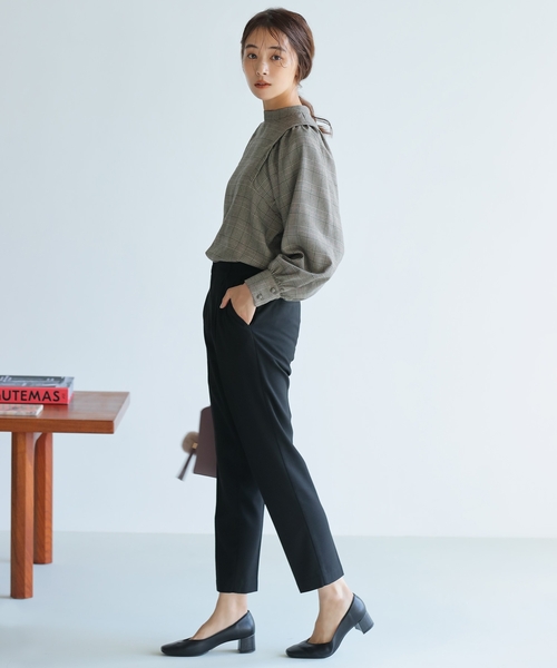 grove（グローブ）の「やわここちコンビヒールパンプス40（パンプス・レディース・ブラック/ベージュ/ダークグレー/アイボリー/イエロー系その他5/グレー系3/ベビーピンク・50/40/35/45/30/25/20/55/10/15 ）」の22枚目の写真