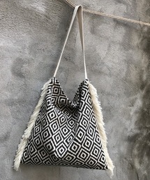 KOR | 幾何学フリンジトートバック(トートバッグ)