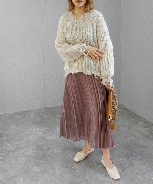 minia（ミニア）の「スクエアトゥステッチのギャザーパンプス　◆（パンプス・レディース・ブラック/ベージュ/アイボリー・LL/S/M/L）」の4枚目の写真