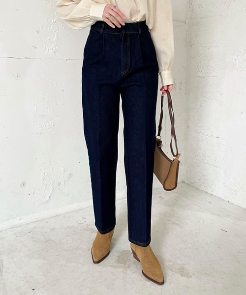 EPIMI E'PIMMY（エピミエピミー）の「ハイウエストテーパードデニム（デニムパンツ・レディース・ブラック/ネイビー/オフホワイト・SMALL/MEDIUM）」の3枚目の写真