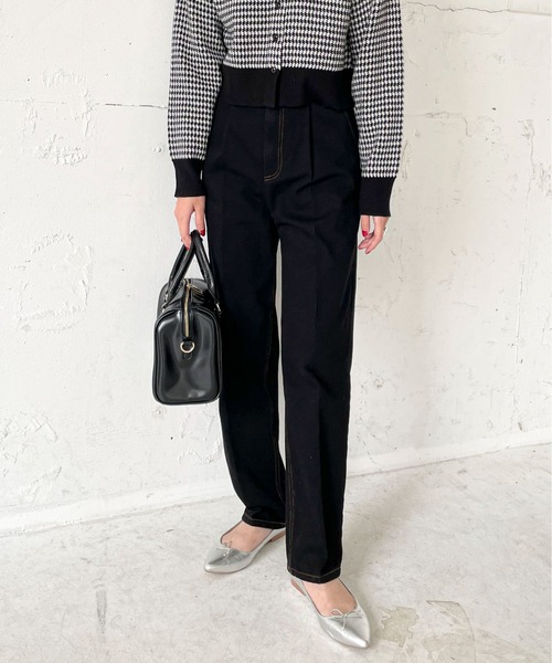 EPIMI E'PIMMY（エピミエピミー）の「ハイウエストテーパードデニム（デニムパンツ・レディース・ブラック/ネイビー/オフホワイト・SMALL/MEDIUM）」の2枚目の写真