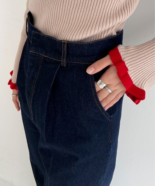 EPIMI E'PIMMY（エピミエピミー）の「ハイウエストテーパードデニム（デニムパンツ・レディース・ブラック/ネイビー/オフホワイト・SMALL/MEDIUM）」の12枚目の写真