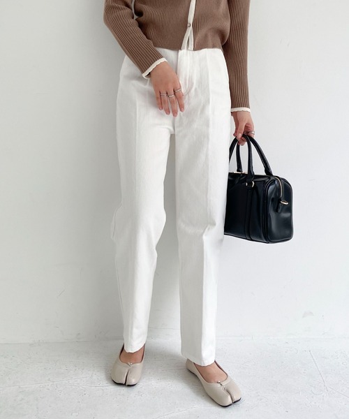 EPIMI E'PIMMY（エピミエピミー）の「ハイウエストテーパードデニム（デニムパンツ・レディース・ブラック/ネイビー/オフホワイト・SMALL/MEDIUM）」の19枚目の写真