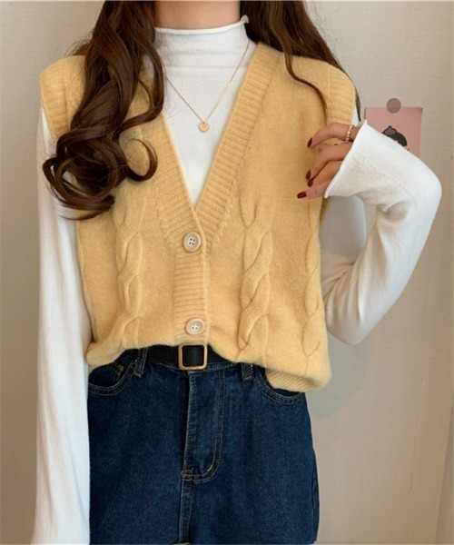 MAISON DE THERESE（メゾン ド テレーズ）の「Vネックニットベスト（ベスト・レディース・ホワイト/ブラック/ベージュ/ブルー/モカ/ライトイエロー/レンガ・FREE）」の12枚目の写真