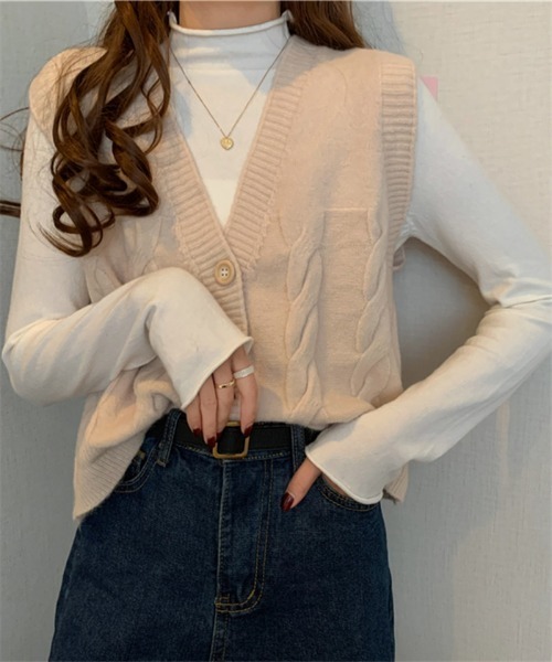 MAISON DE THERESE（メゾン ド テレーズ）の「Vネックニットベスト（ベスト・レディース・ホワイト/ブラック/ベージュ/ブルー/モカ/ライトイエロー/レンガ・FREE）」の9枚目の写真